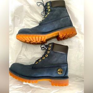 W’s Timberland Waterville 6” Navy Nubuck boots- waterproof